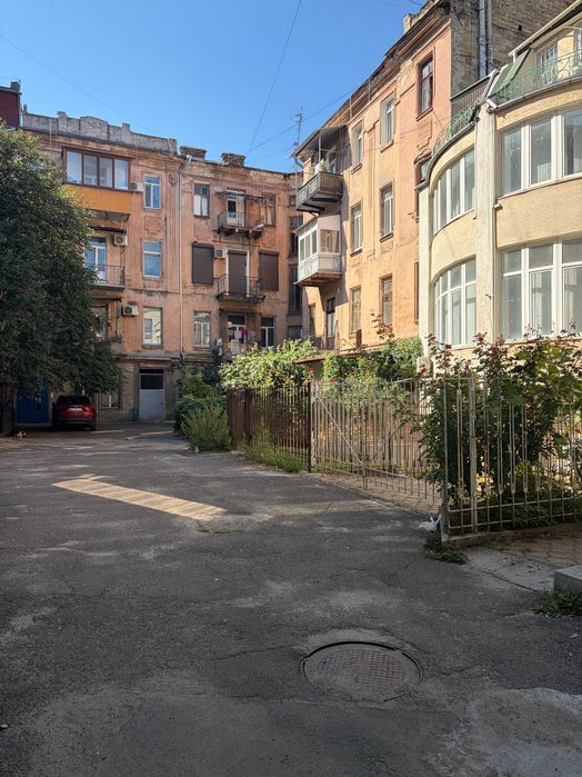Срочно продам 2-х ком. квартиру в Центре. Бельгийка