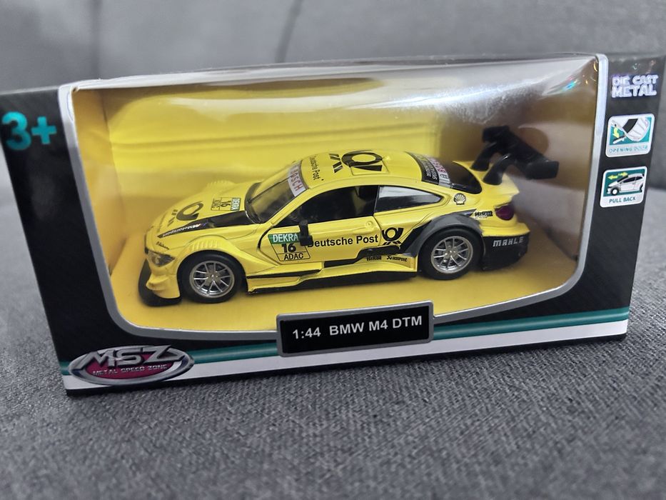 Samochód BMW M4 DTM model MSZ