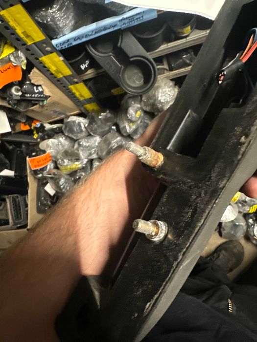 Land Rover Freelander puxador porta mala 125€