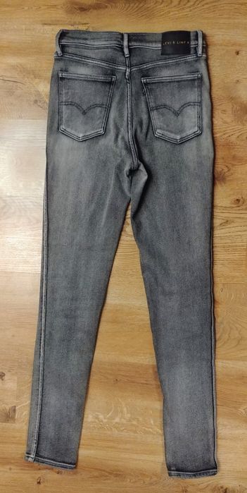 Spodnie jeans Levi's szare wysoki stan M