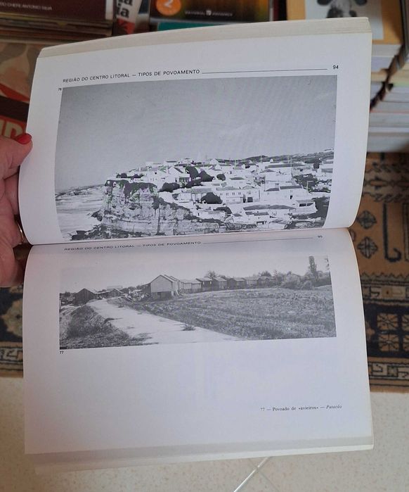 Livro antigo sobre Arquitectura