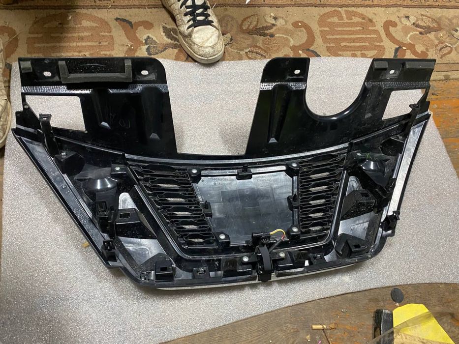 Nissan Rogue решетка радиатора, nissan x-trail t32 решітка