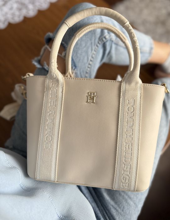 Сумка Tommy Hilfiger