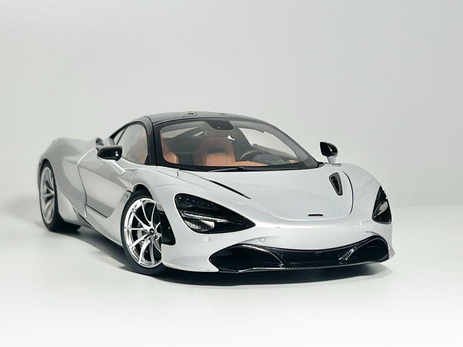 McLaren 720S AutoArt 1/18