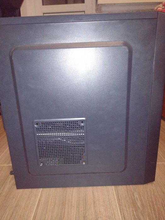 Продам компьютер i3-8100box, rx480 8gb