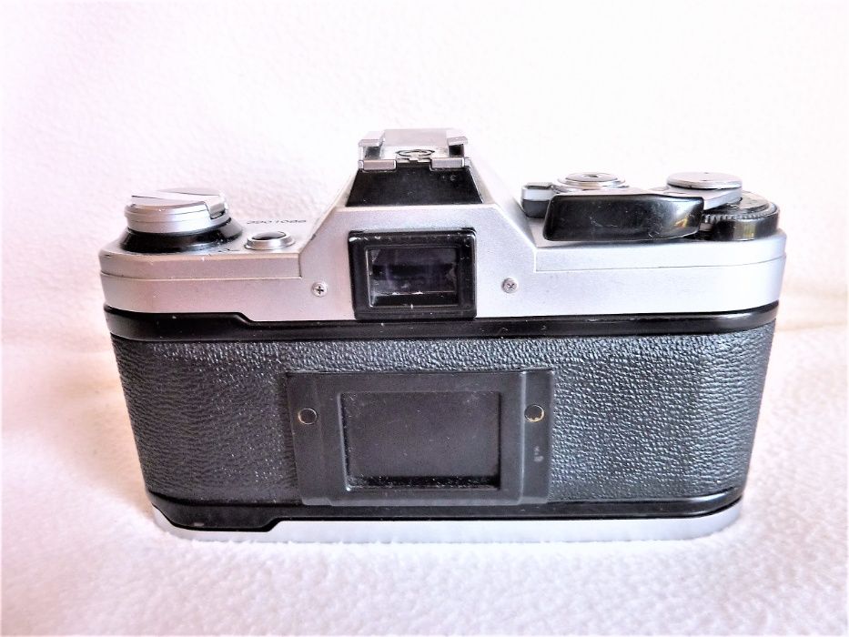 Canon AE-1 PROGRAM ＋ FD 35-70mm #AA2032 Canon AE-1 PROGRAM ＋ FD 35-70mm #AA2032 Canon AE-1 Program