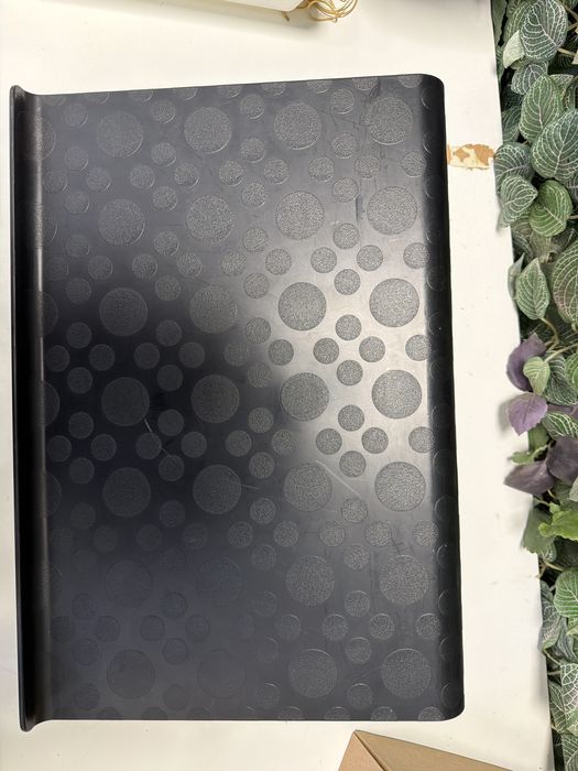 Suporte laptop BRADA IKEA