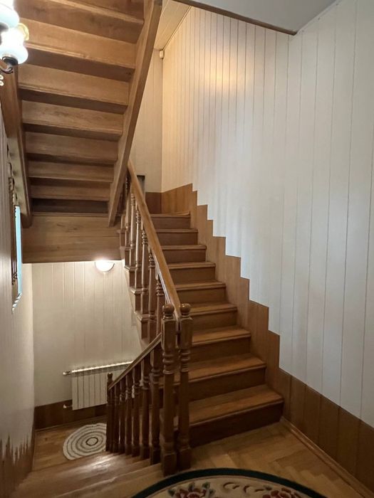 Будинок під Бізнес 468м2 з ділянкою 10сот Луцьк