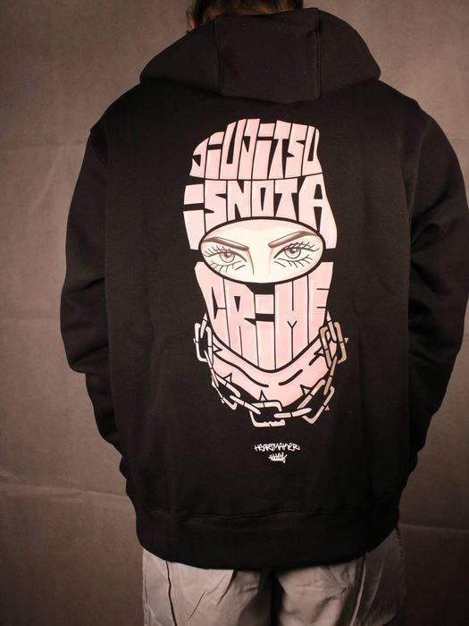 Худі MANTO MASKA  
 КОЛІР: чорний 
 РОЗМІРИ : S,M.
 МАТЕРІАЛ: бавовна