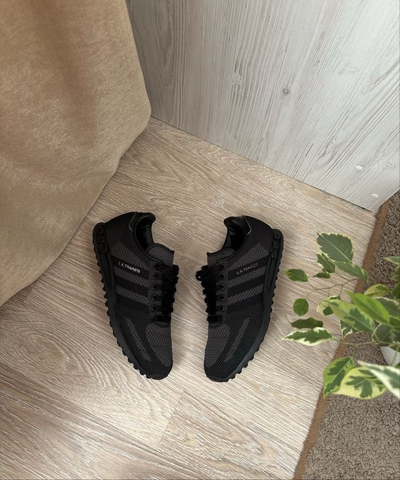 Кросівки Adidas La Trainer