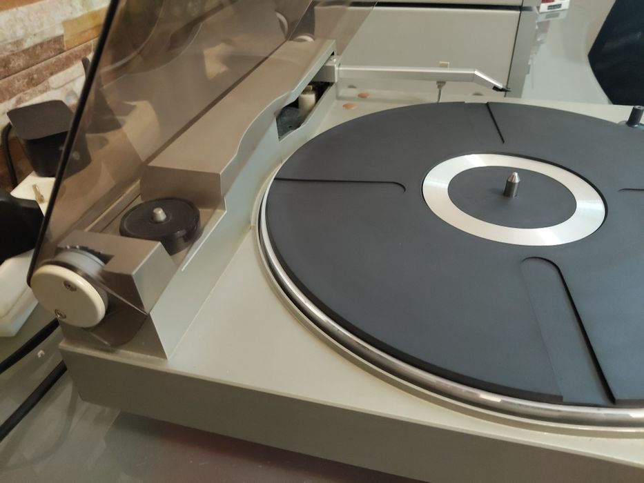 Gira discos Nordmende RP-991 DirectDrive  tangencial raríssimo