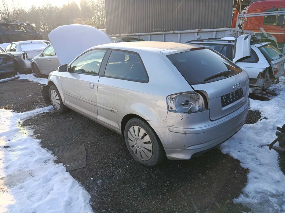 Audi A3 8P 1.6 BGU 2003r NA CZĘŚCI