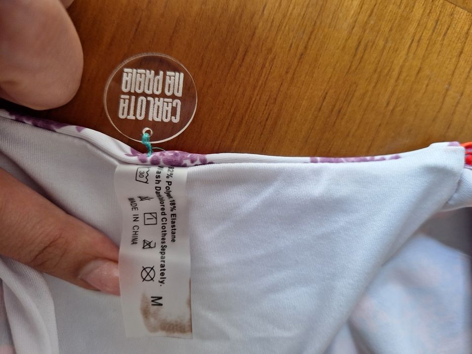 Bikini T: M Carlota Na Praia