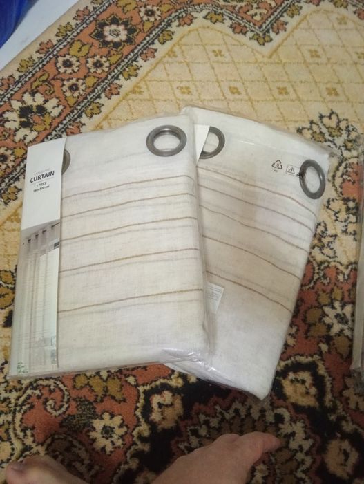 Продам шторы по 2 комплекта