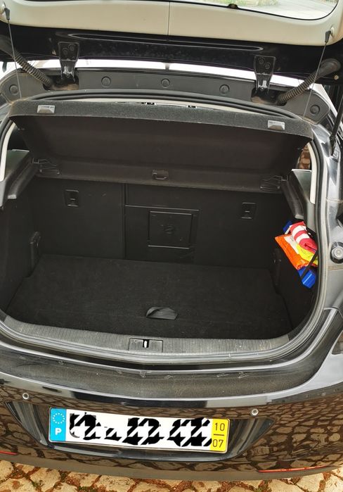 Opel Astra J 1.7 CDTI 125cv – Económico, Fiável e Confortável