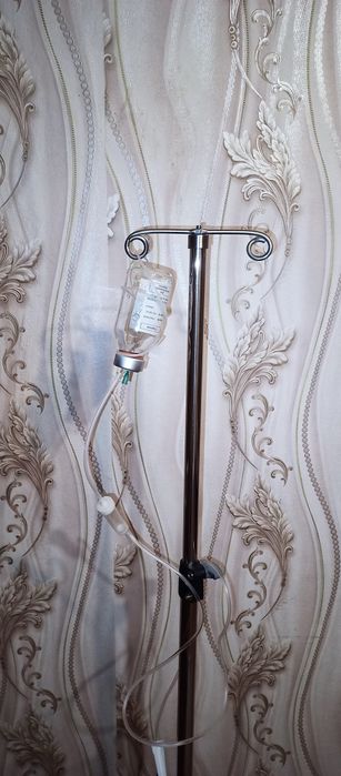Штатив для капельниц/ крапельниць/ телескопічний/професійний