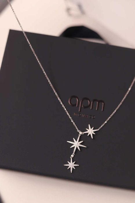 APM* colar de prata com seis estrelas