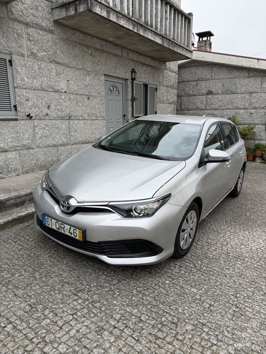 Toyota Auris D4D 2015 Diesel
