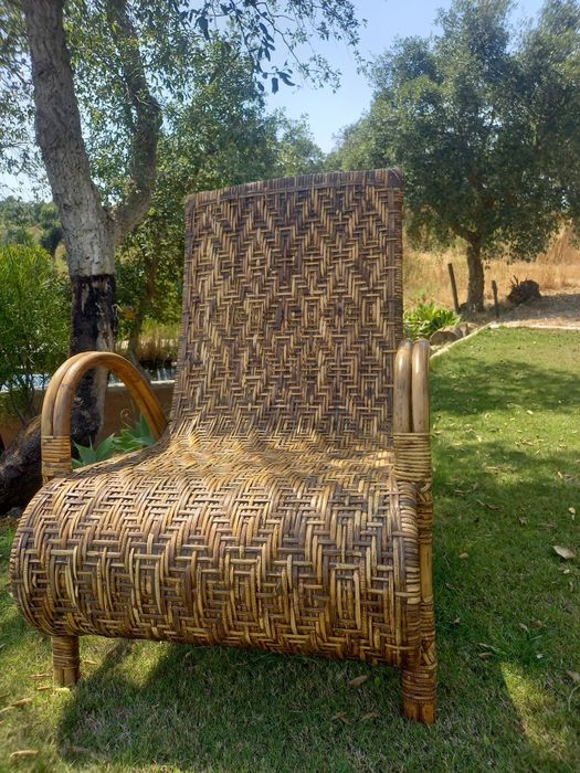 Cadeirões em bambu