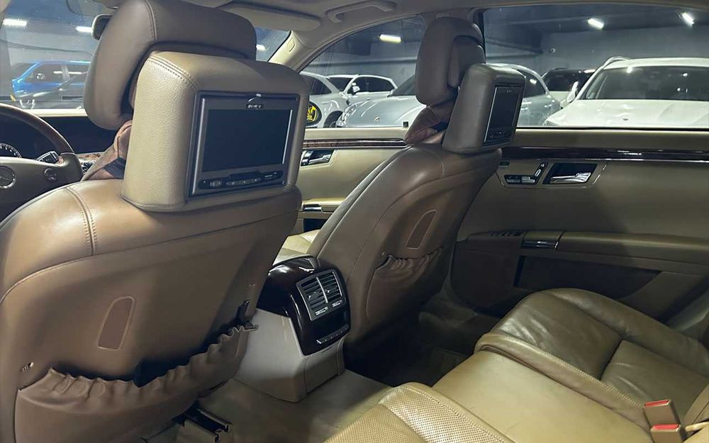 Mercedes-Benz S 550 2008