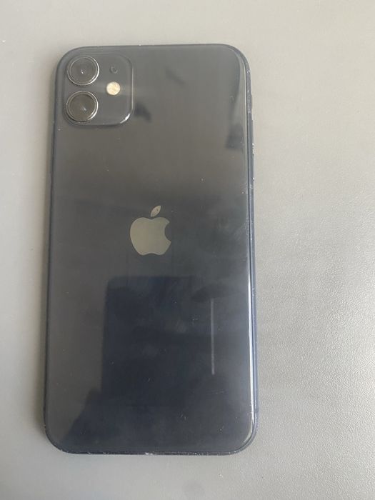 Продам Iphone 11