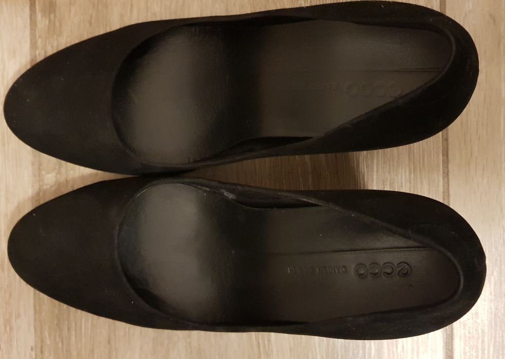 buty ECCO SHAPE 75 PUMP r.36