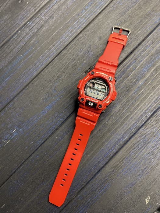 Часы Casio G-Shock G-7900A