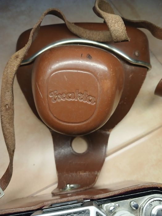 Maquina Exakta impecavel