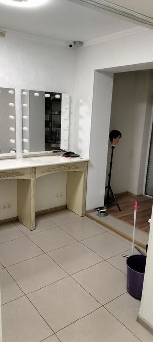 Сдам в аренду место в  Салоне красоты, Таврик ул.200 лет Херсона