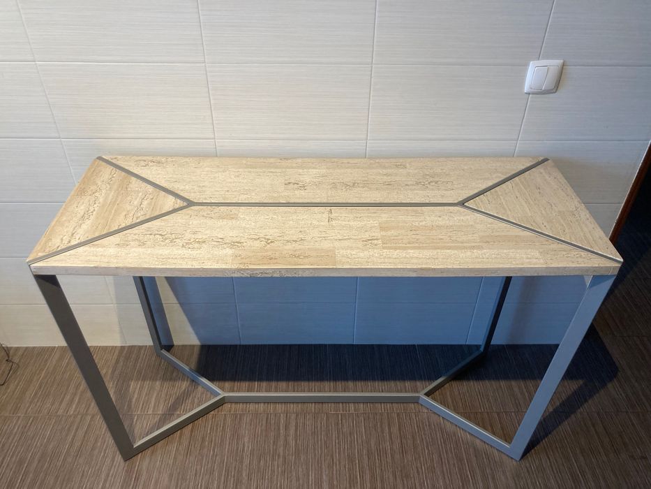 Aparador 120cm x 45cmx 76cm