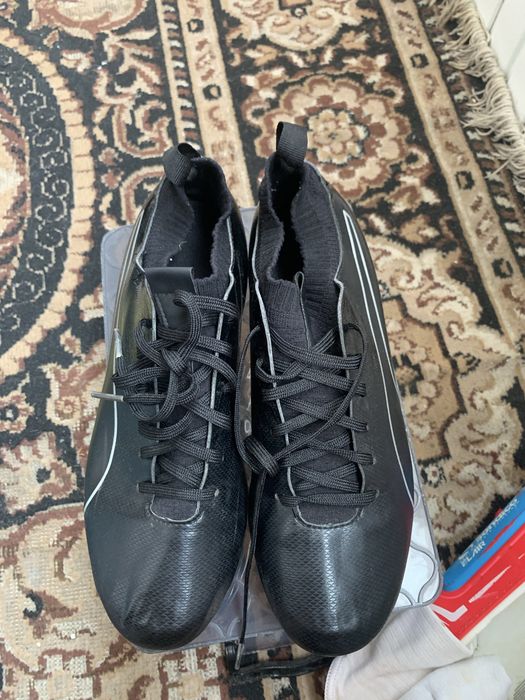 Оригінальні футбольні  Бутси Puma Evoknit FTB II SG  41розмір, 26,5см