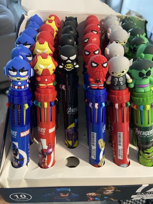 Caneta super heroi