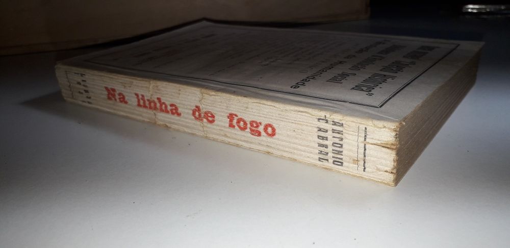 Na Linha de Fogo - António Cabral (1ª edição, 1930)