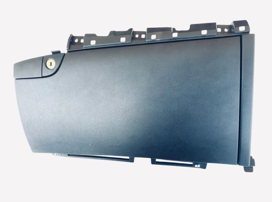 Бардачок Hyundai Santa Fe 3 III DM