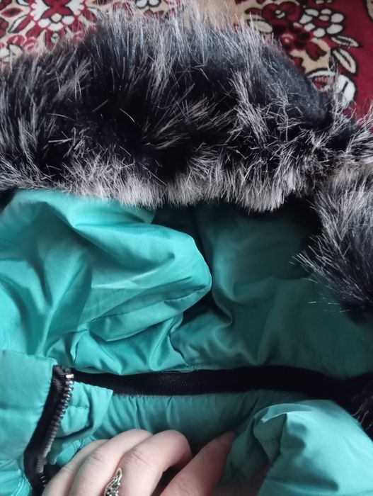 Зимова курточка дитяча