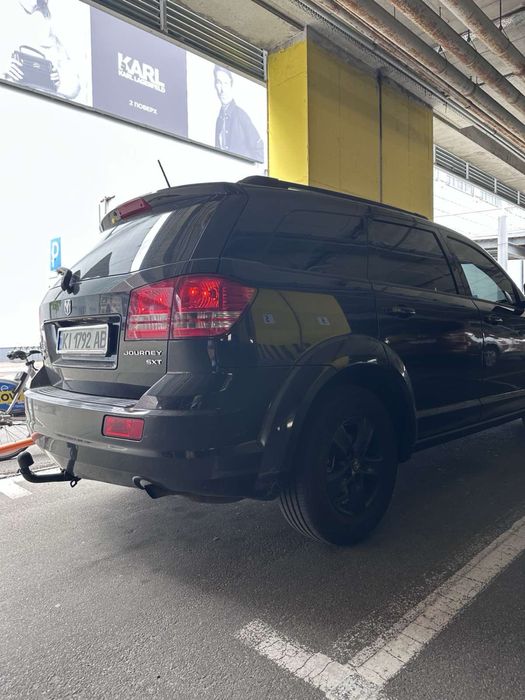 Продам Dodge Journey