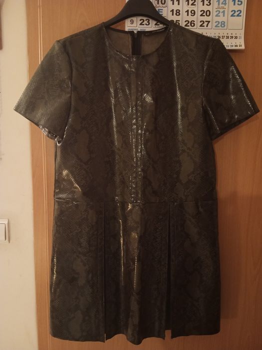 Vestido tamanho L Sfera padrão cobra com pregas