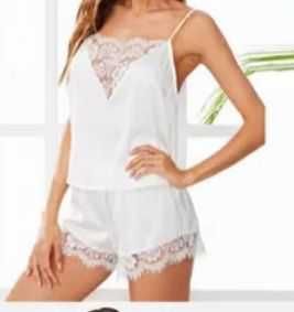 Атласний   мереживний  піжамний комплект. Розмір М,L.