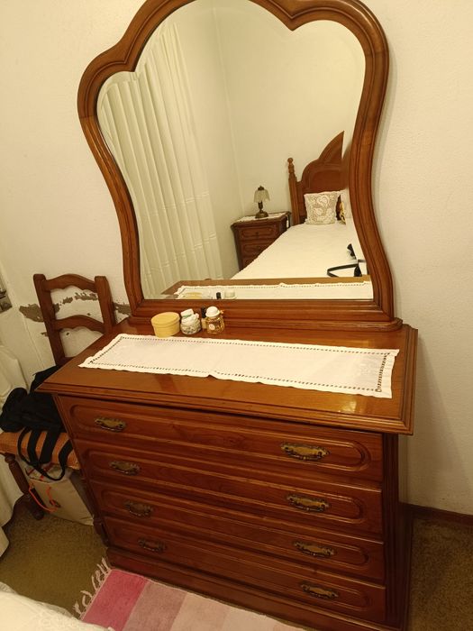 Mobília quarto (antiga)