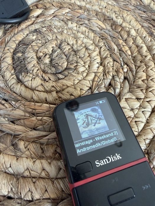 SanDisk Mp3 clip sport go 32gb