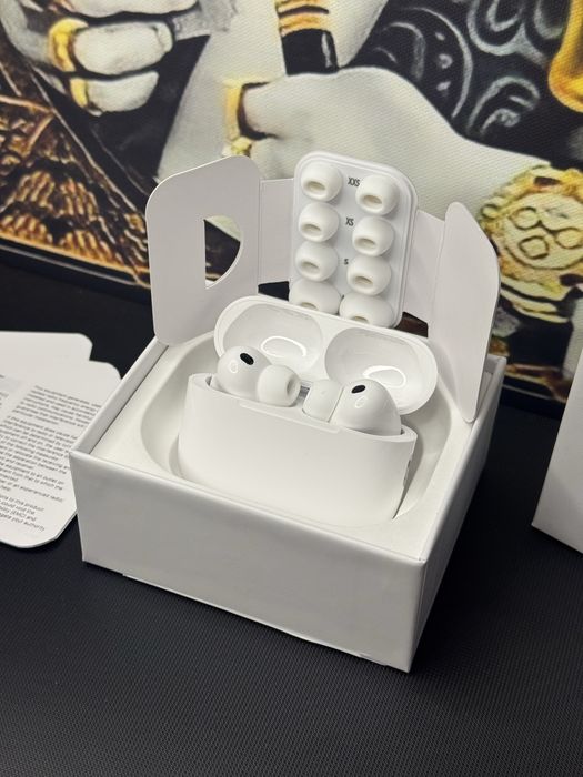 Навушники Apple AirPods Pro 3