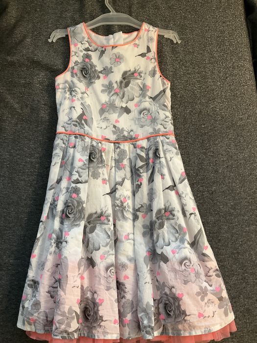 Sukienka letnia rozmiar 128