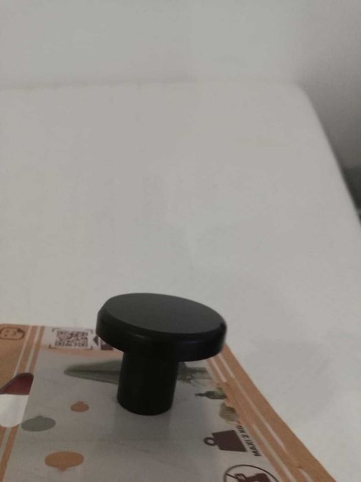 porta toalha preto com ventosa novo
