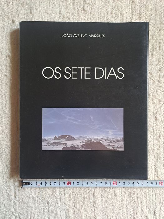 Livro de fotografia: "Os sete dias" de João Avelino Marques