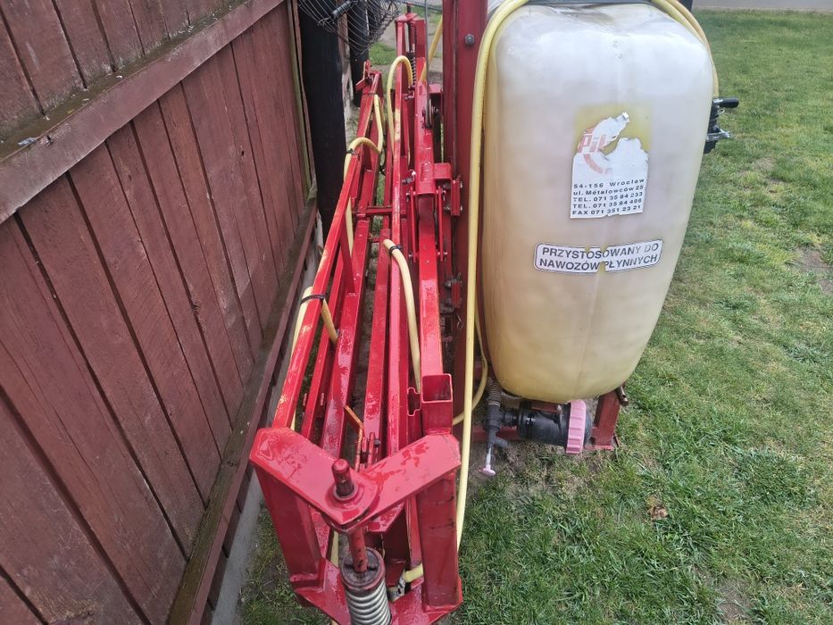 Opryskiwacz Pilmet 400l  12m