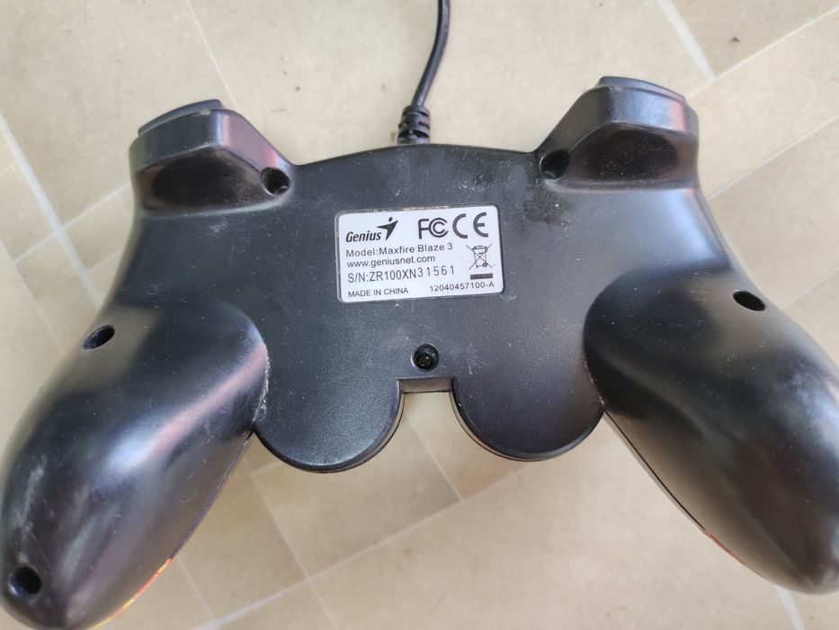 Джойстик genius б/у