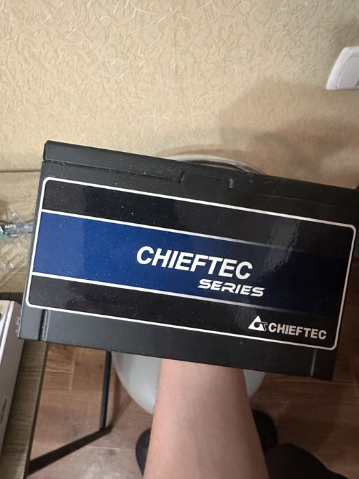 Блок пиания Chieftec 500w