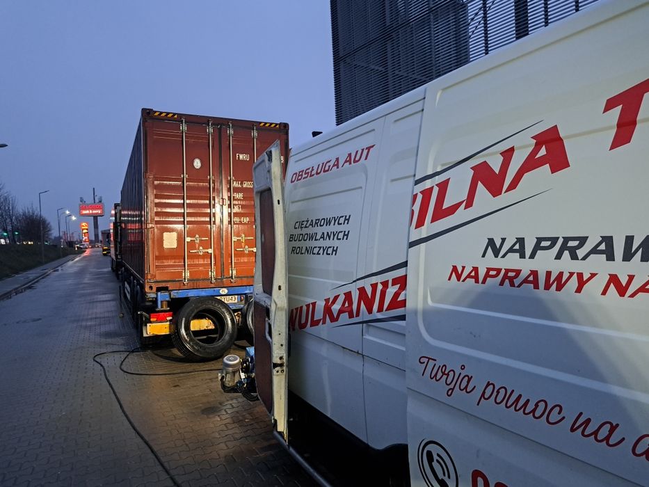 Mobilny serwis TIR 24, wulkanizacja, maszyny rolnicze i budowlane