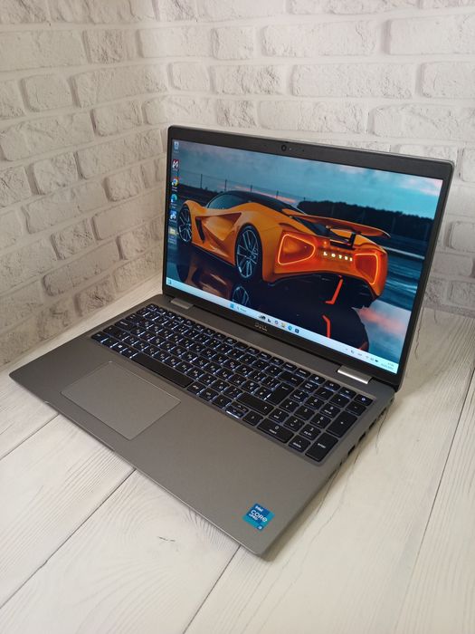 Ноутбук Dell Latitude 5520 i5-1145G7 32Gb DDR4 підсвітка клавіатури