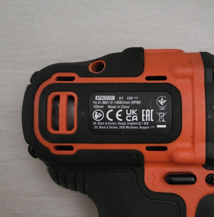 Black & Decker wkrętarka udarowa 18v